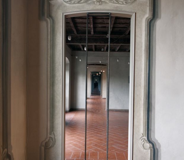 Mauro Staccioli, Omaggio a Leon Battista Alberti, Villa Clerici 2012, foto