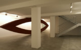 Scultura intervento, iron and painted concrete, Ph. A. Maniscalco Mauro Staccioli, Galleria Fumagalli, 2007, Fotografia